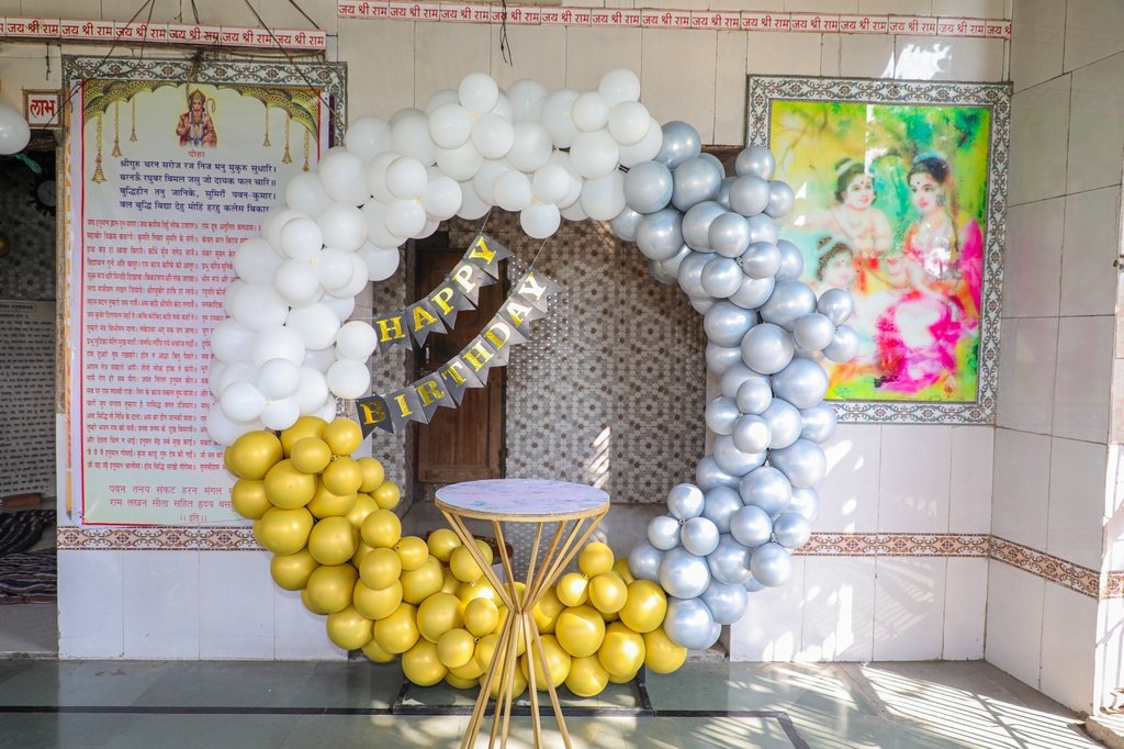 Hall Balloons 1x Smaller - Birthdays event in Noida